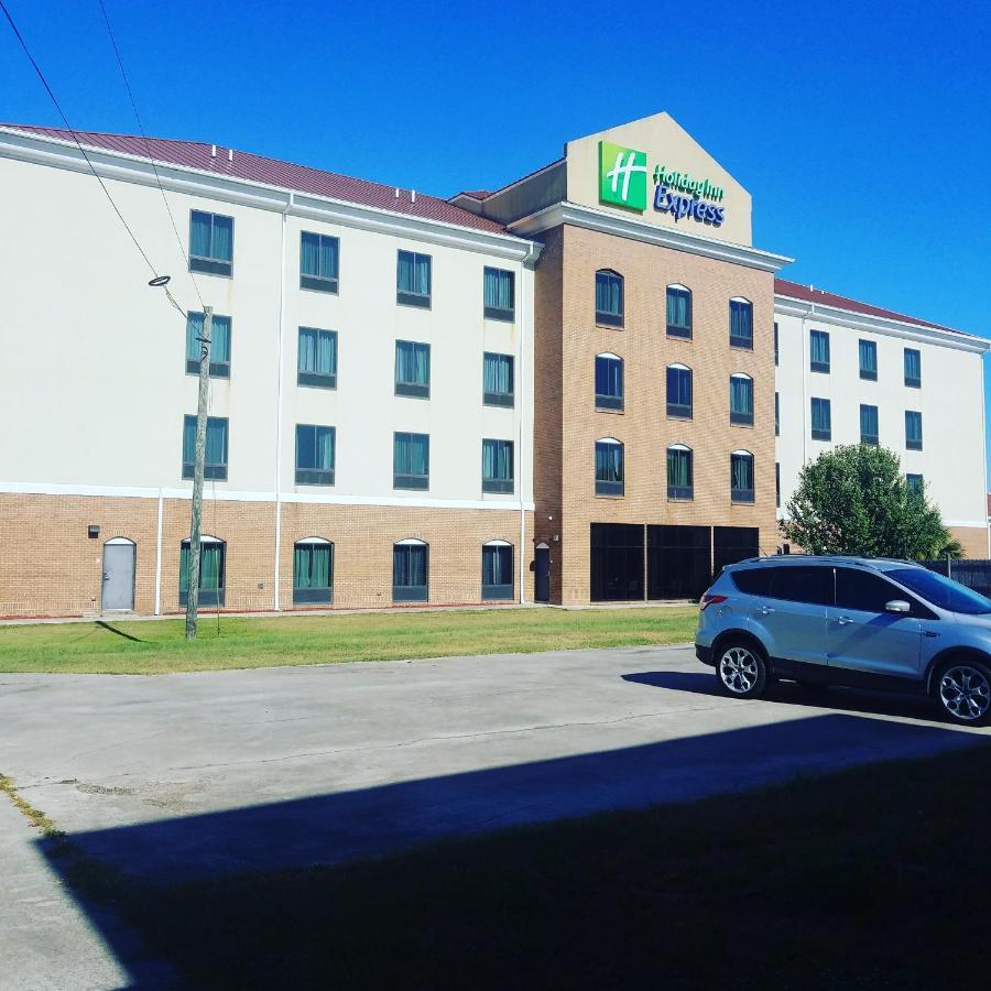 Holiday Inn Express Waycross Exterior photo